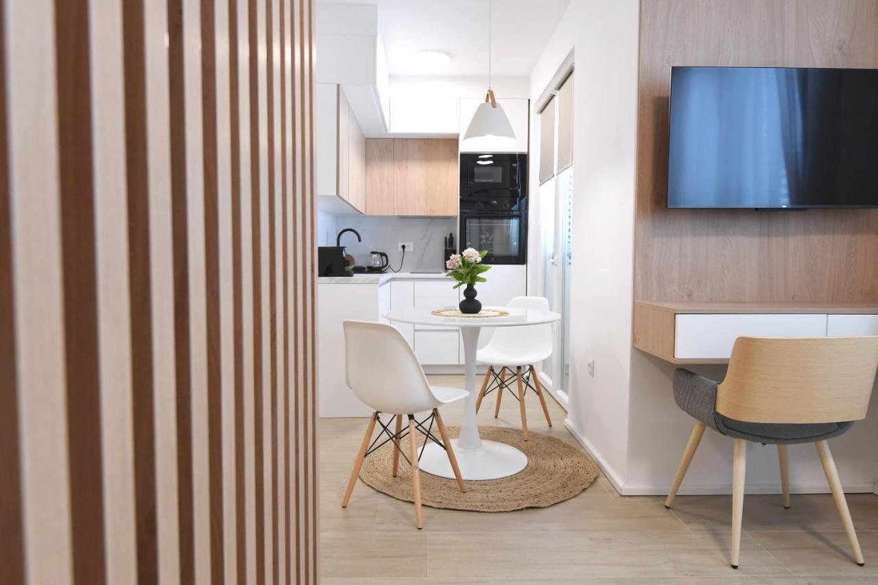 Consul Apartment - Zadar City Center Buitenkant foto